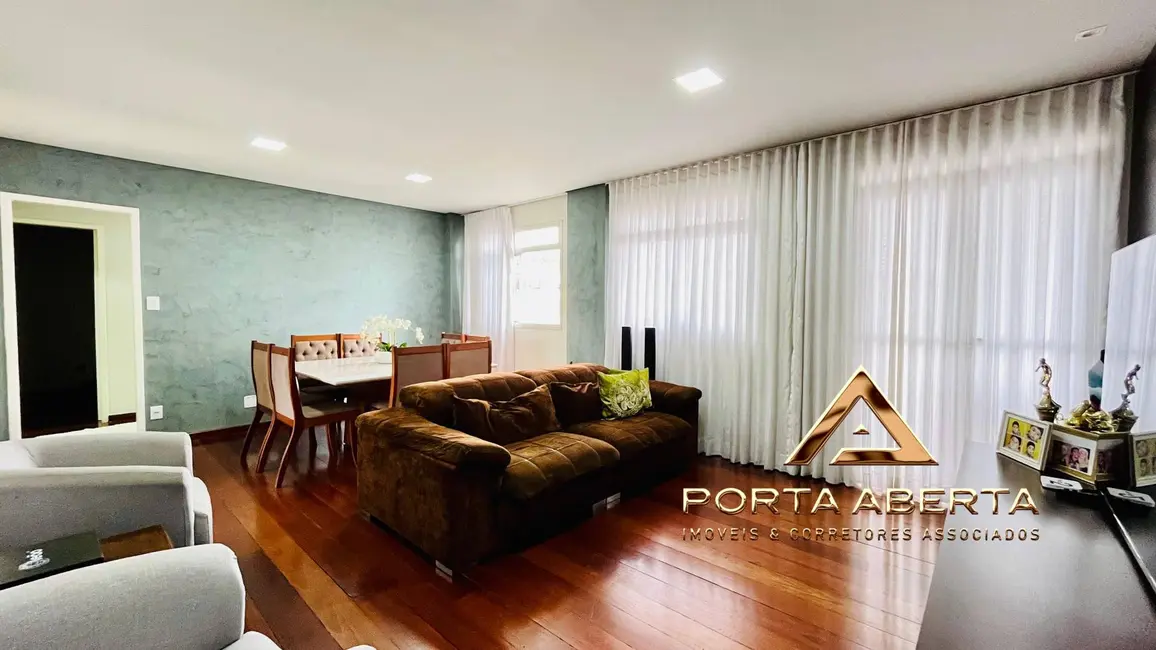 Foto 2 de Apartamento com 3 quartos à venda, 103m2 em Iguaçu, Ipatinga - MG