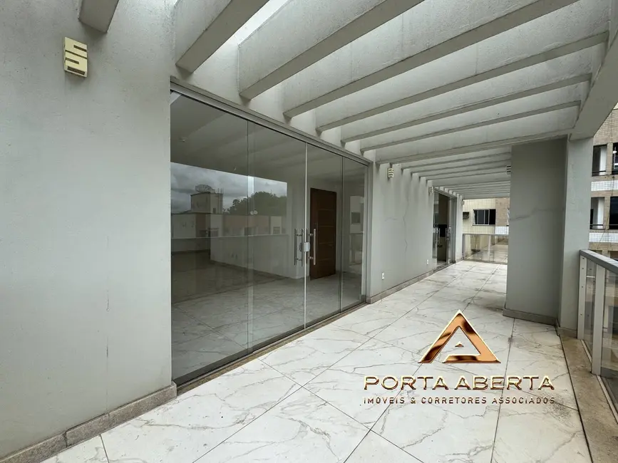 Foto 3 de Cobertura com 3 quartos à venda, 190m2 em Veneza, Ipatinga - MG