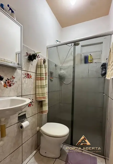 Casa com 3 quartos à venda e para alugar, 260m2 em Ideal, Ipatinga - MG - imagem 9 Foto 9 de Casa com 3 quartos à venda e para alugar, 260m2 em Ideal, Ipatinga - MG