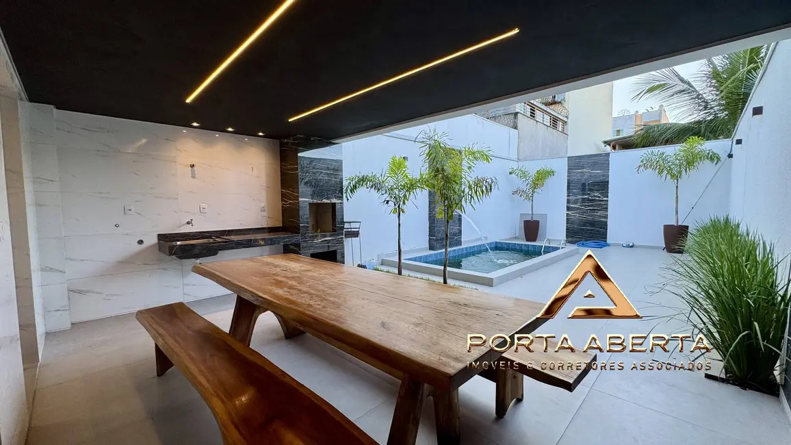 Casa com 3 quartos à venda, 170m2 em Santana Do Paraiso - MG - imagem 3 Foto 3 de Casa com 3 quartos à venda, 170m2 em Santana Do Paraiso - MG