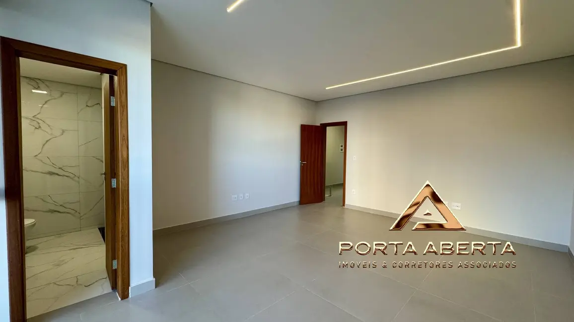 Casa com 3 quartos à venda, 170m2 em Santana Do Paraiso - MG - imagem 7 Foto 7 de Casa com 3 quartos à venda, 170m2 em Santana Do Paraiso - MG