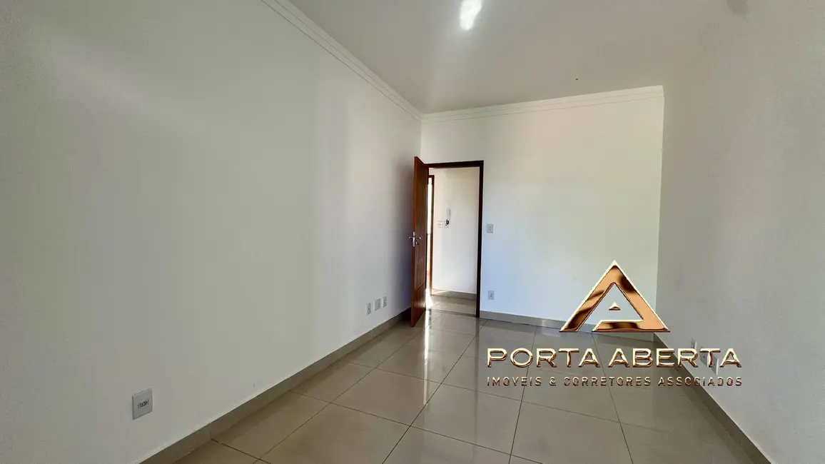 Foto 8 de Cobertura com 2 quartos à venda, 120m2 em Santana Do Paraiso - MG