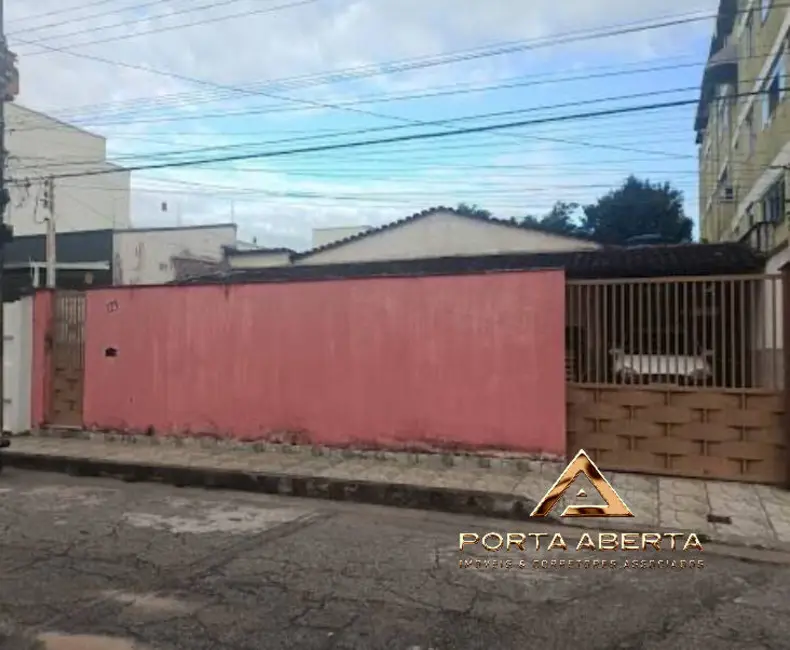 Foto 2 de Casa com 4 quartos à venda, 415m2 em Cariru, Ipatinga - MG
