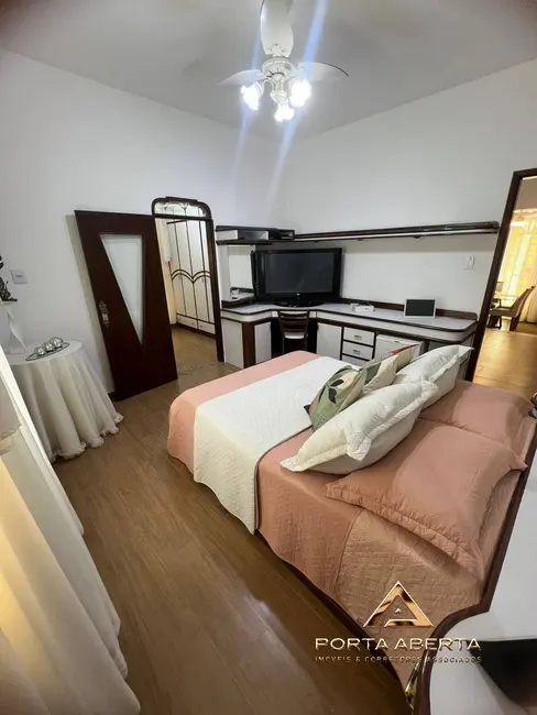 Foto 8 de Casa com 3 quartos à venda, 212m2 em Ideal, Ipatinga - MG