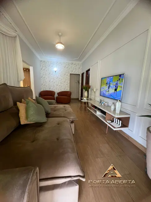 Foto 3 de Casa com 3 quartos à venda, 212m2 em Ideal, Ipatinga - MG