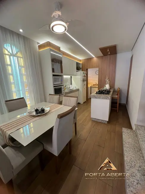 Foto 5 de Casa com 3 quartos à venda, 212m2 em Ideal, Ipatinga - MG