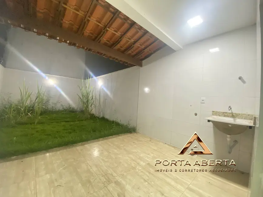 Foto 6 de Casa com 3 quartos à venda e para alugar, 158m2 em Santana Do Paraiso - MG