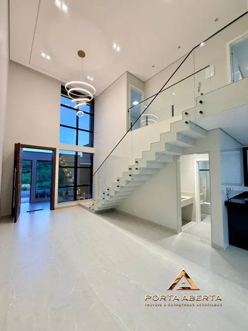 Foto 5 de Casa com 3 quartos à venda, 225m2 em Santana Do Paraiso - MG