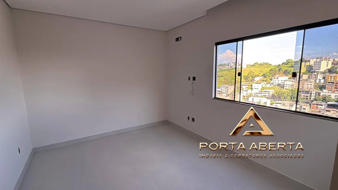 Foto 7 de Casa com 3 quartos à venda, 170m2 em Santana Do Paraiso - MG