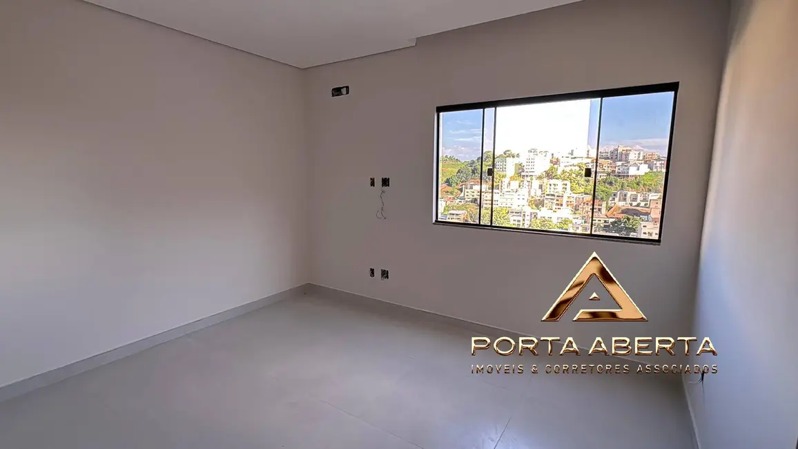 Foto 9 de Casa com 3 quartos à venda, 170m2 em Santana Do Paraiso - MG