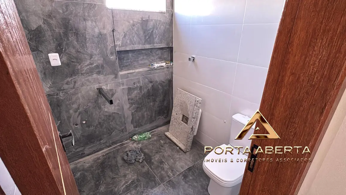 Foto 8 de Casa com 3 quartos à venda, 170m2 em Santana Do Paraiso - MG