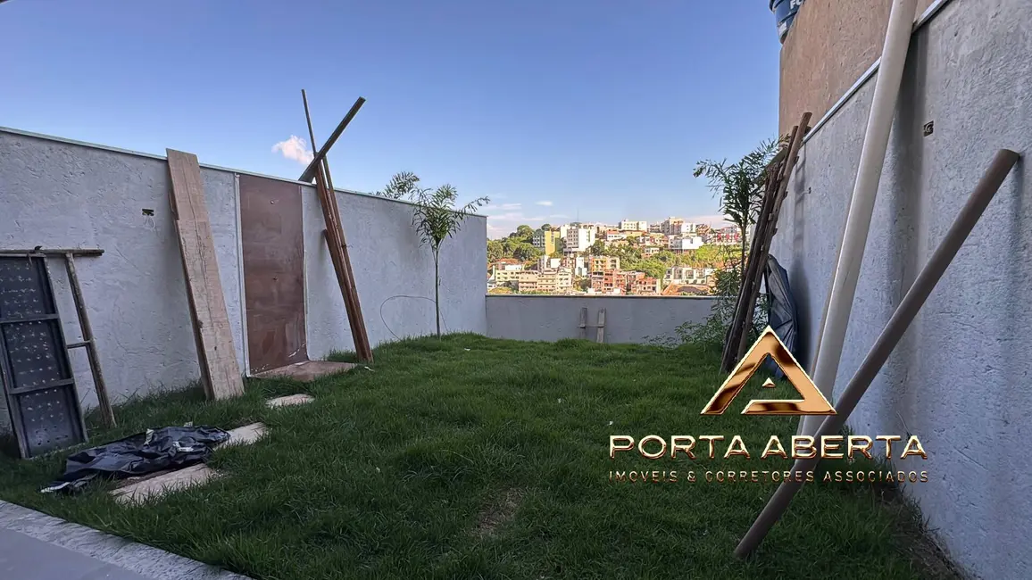 Foto 5 de Casa com 3 quartos à venda, 170m2 em Santana Do Paraiso - MG