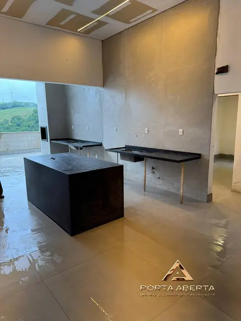 Foto 4 de Casa à venda, 147m2 em Santana Do Paraiso - MG