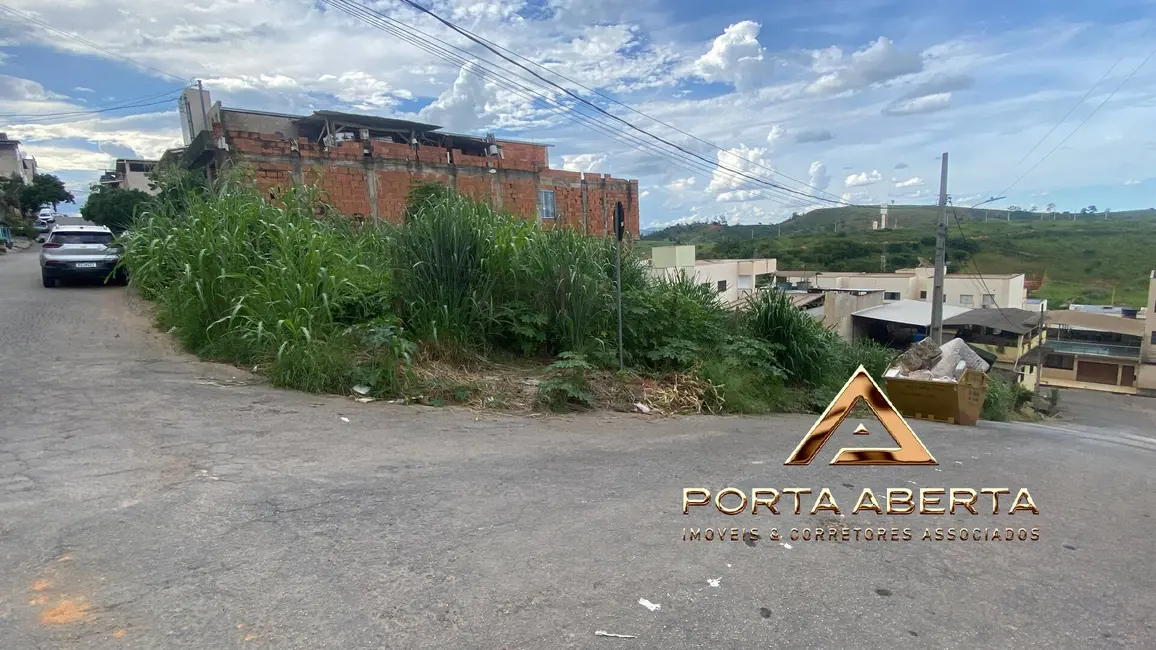 Terreno / Lote à venda, 360m2 em Santana Do Paraiso - MG - imagem 1 Foto 1 de Terreno / Lote à venda, 360m2 em Santana Do Paraiso - MG