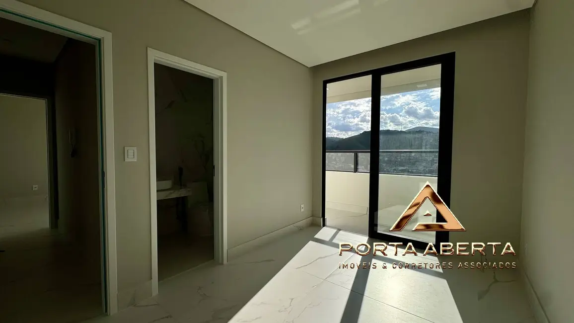 Foto 9 de Casa com 3 quartos à venda, 230m2 em Ideal, Ipatinga - MG