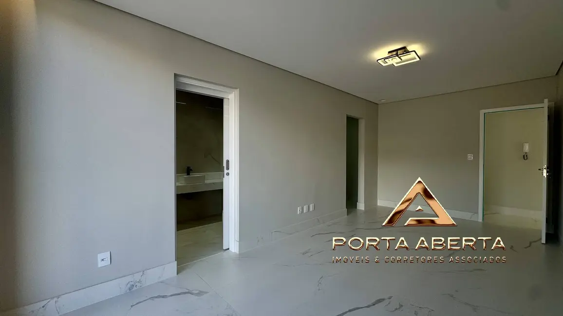 Foto 3 de Casa com 3 quartos à venda, 230m2 em Ideal, Ipatinga - MG