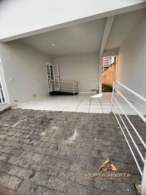 Foto 3 de Casa com 3 quartos à venda, 462m2 em Canaã, Ipatinga - MG