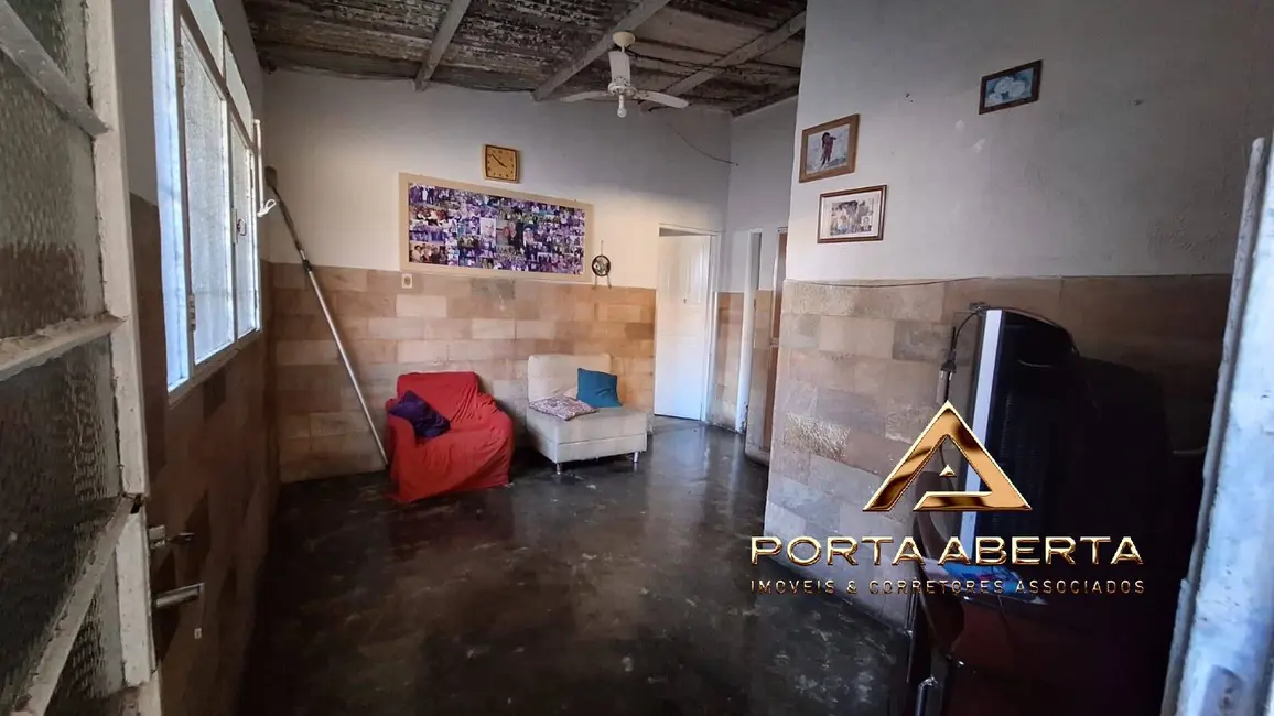 Foto 4 de Casa com 2 quartos à venda e para alugar, 240m2 em Vila Ipanema, Ipatinga - MG