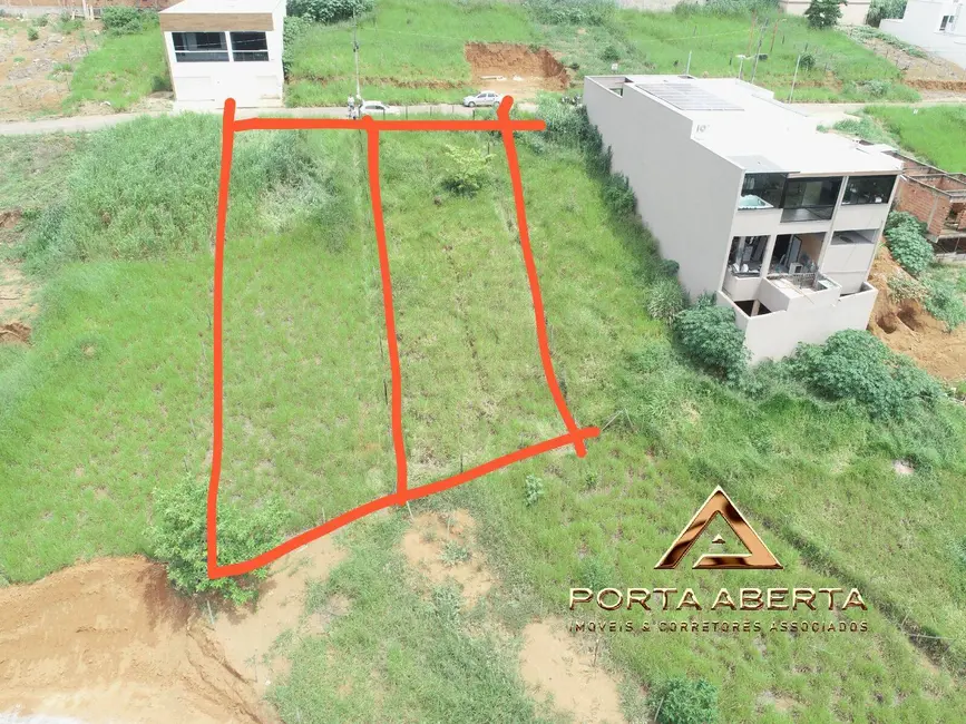 Foto 1 de Terreno / Lote à venda, 405m2 em Santana Do Paraiso - MG