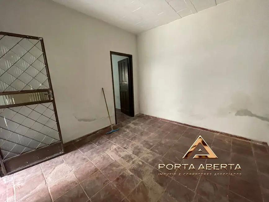 Foto 9 de Casa com 3 quartos à venda em Alipinho, Coronel Fabriciano - MG