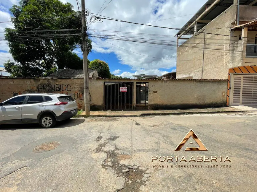 Foto 1 de Casa com 3 quartos à venda em Alipinho, Coronel Fabriciano - MG