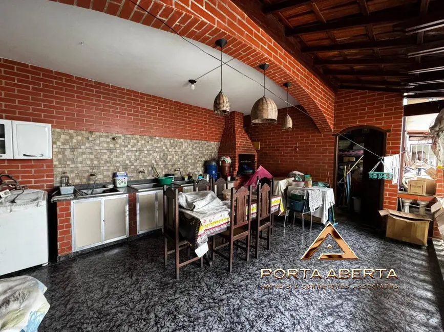 Foto 5 de Casa com 3 quartos à venda, 240m2 em Cidade Nobre, Ipatinga - MG