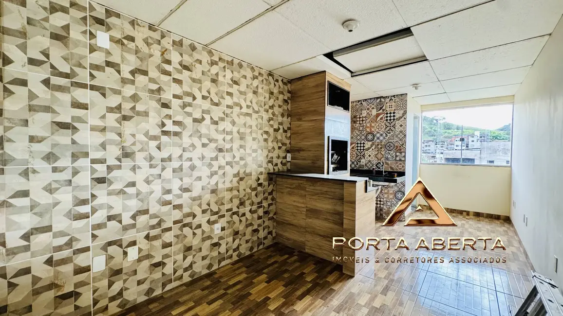 Casa com 2 quartos à venda, 106m2 em Santana Do Paraiso - MG - imagem 2 Foto 2 de Casa com 2 quartos à venda, 106m2 em Santana Do Paraiso - MG