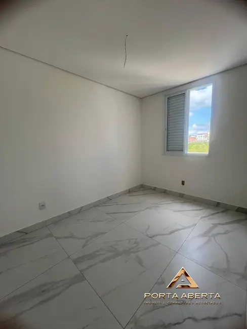 Foto 7 de Cobertura com 3 quartos à venda, 135m2 em Iguaçu, Ipatinga - MG