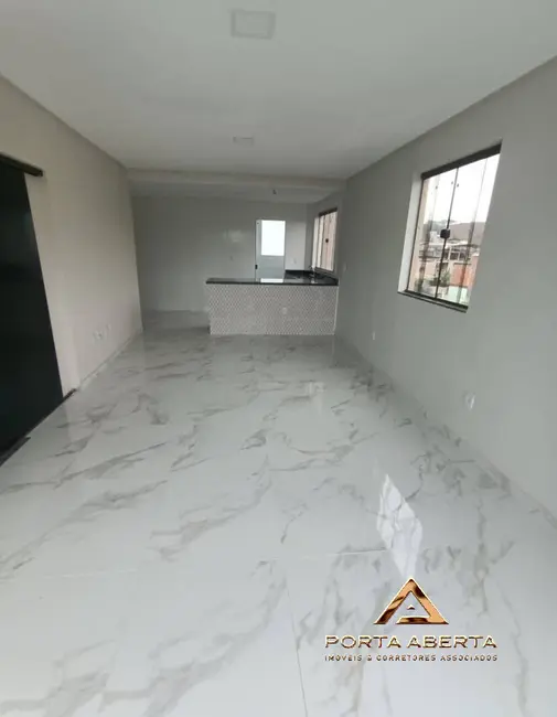 Foto 2 de Apartamento com 3 quartos à venda, 106m2 em Veneza, Ipatinga - MG