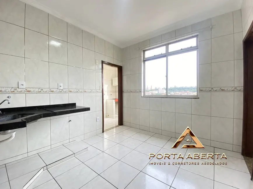 Foto 2 de Apartamento com 3 quartos à venda, 80m2 em Veneza, Ipatinga - MG