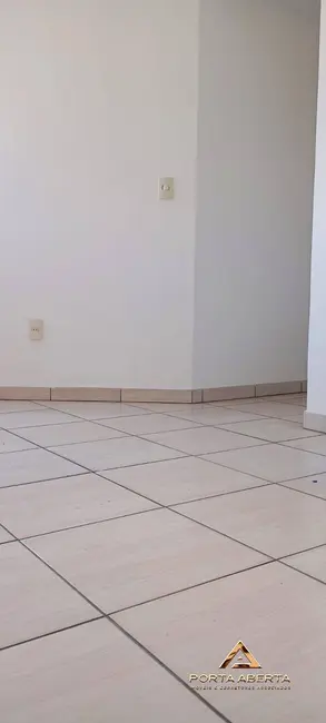 Foto 1 de Apartamento com 3 quartos à venda, 80m2 em Veneza, Ipatinga - MG