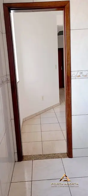 Foto 3 de Apartamento com 3 quartos à venda, 80m2 em Veneza, Ipatinga - MG