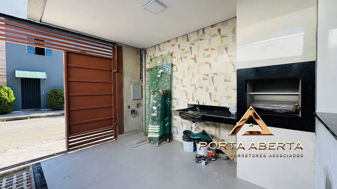 Foto 5 de Casa com 3 quartos à venda, 125m2 em Santana Do Paraiso - MG