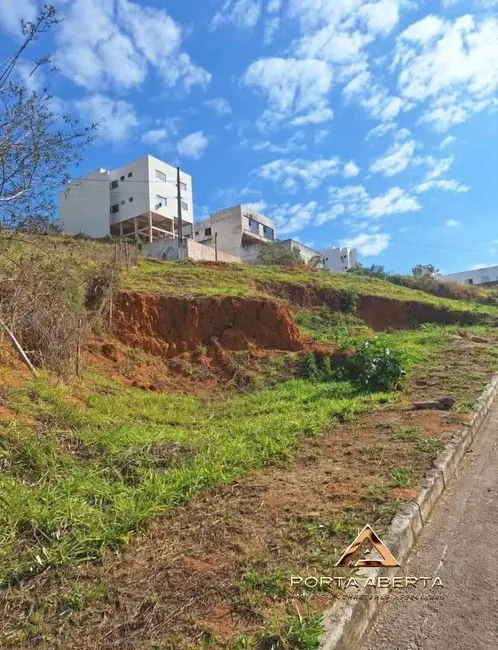 Foto 3 de Terreno / Lote à venda, 440m2 em Timoteo - MG