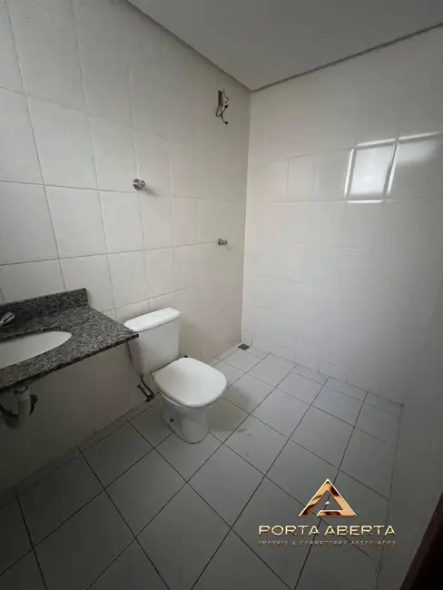 Foto 2 de Casa com 2 quartos à venda, 90m2 em Bethânia, Ipatinga - MG