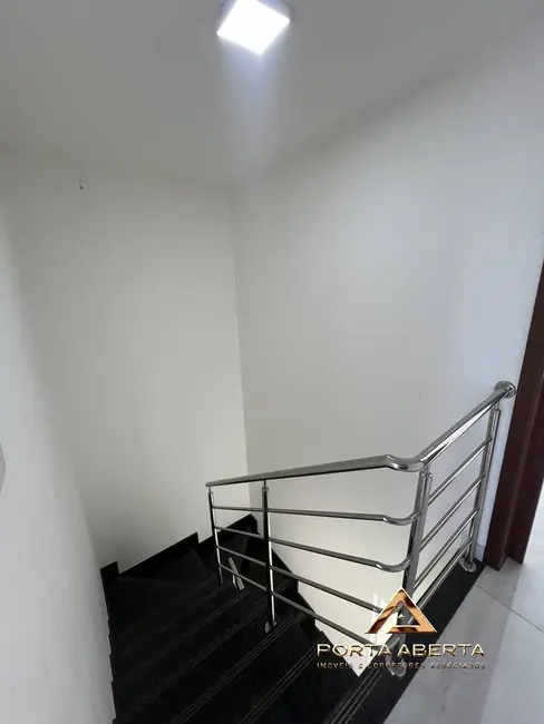 Foto 5 de Casa com 3 quartos à venda, 110m2 em Vila Celeste, Ipatinga - MG