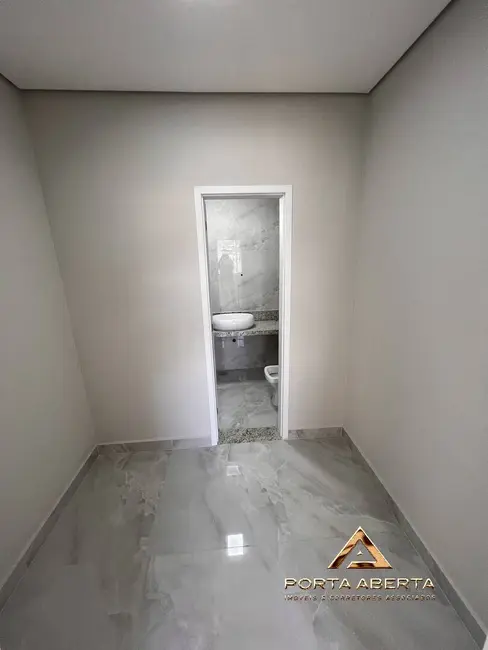 Casa com 3 quartos à venda, 108m2 em Vila Celeste, Ipatinga - MG - imagem 4 Foto 4 de Casa com 3 quartos à venda, 108m2 em Vila Celeste, Ipatinga - MG