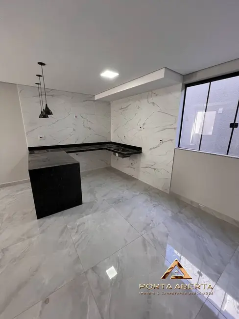 Casa com 3 quartos à venda, 108m2 em Vila Celeste, Ipatinga - MG - imagem 2 Foto 2 de Casa com 3 quartos à venda, 108m2 em Vila Celeste, Ipatinga - MG