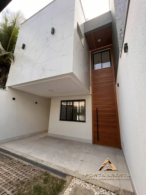 Casa com 3 quartos à venda, 183m2 em Iguaçu, Ipatinga - MG - imagem 1 Foto 1 de Casa com 3 quartos à venda, 183m2 em Iguaçu, Ipatinga - MG