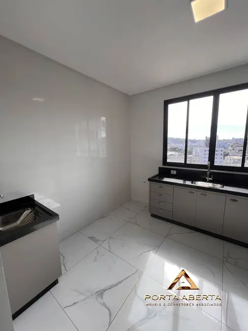 Casa com 3 quartos à venda, 183m2 em Iguaçu, Ipatinga - MG - imagem 9 Foto 9 de Casa com 3 quartos à venda, 183m2 em Iguaçu, Ipatinga - MG
