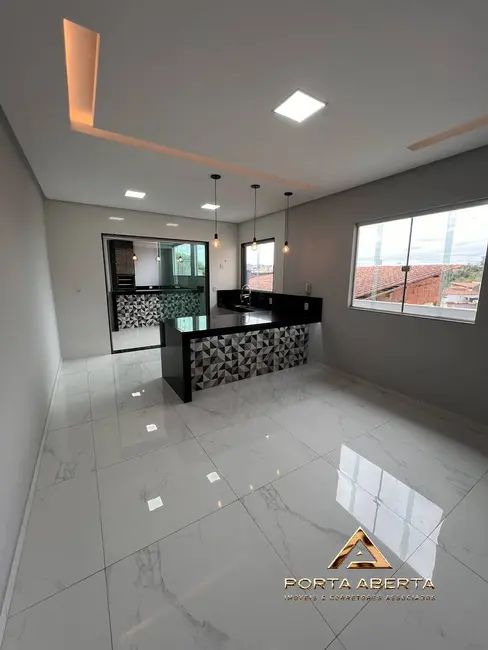 Foto 1 de Casa com 3 quartos à venda, 164m2 em Ideal, Ipatinga - MG
