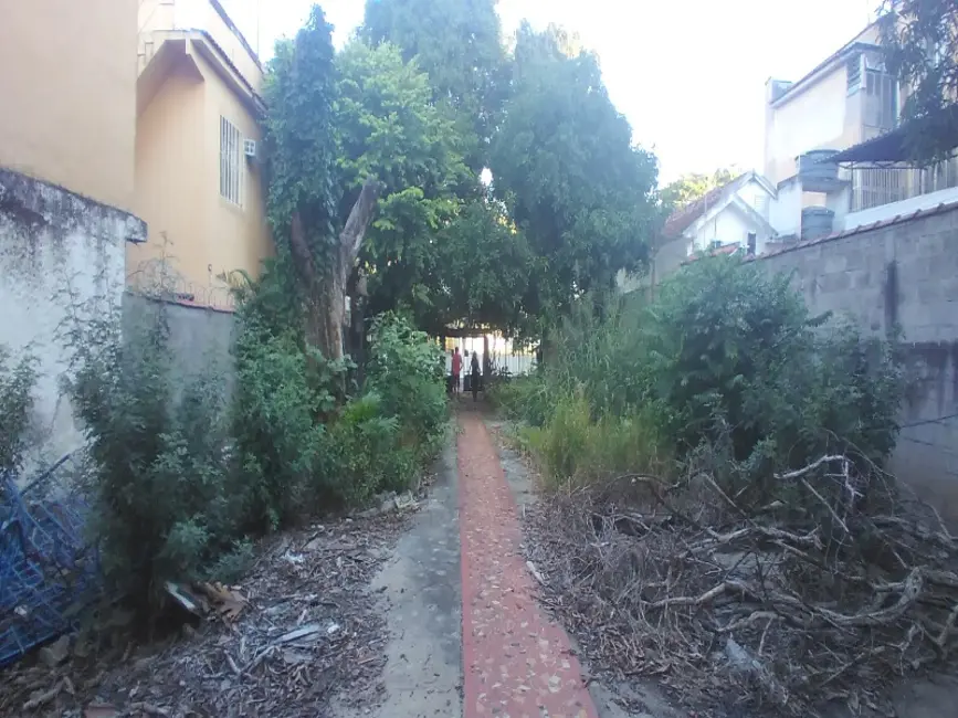 Foto 1 de Terreno / Lote à venda, 1400m2 em Rocha, Rio De Janeiro - RJ