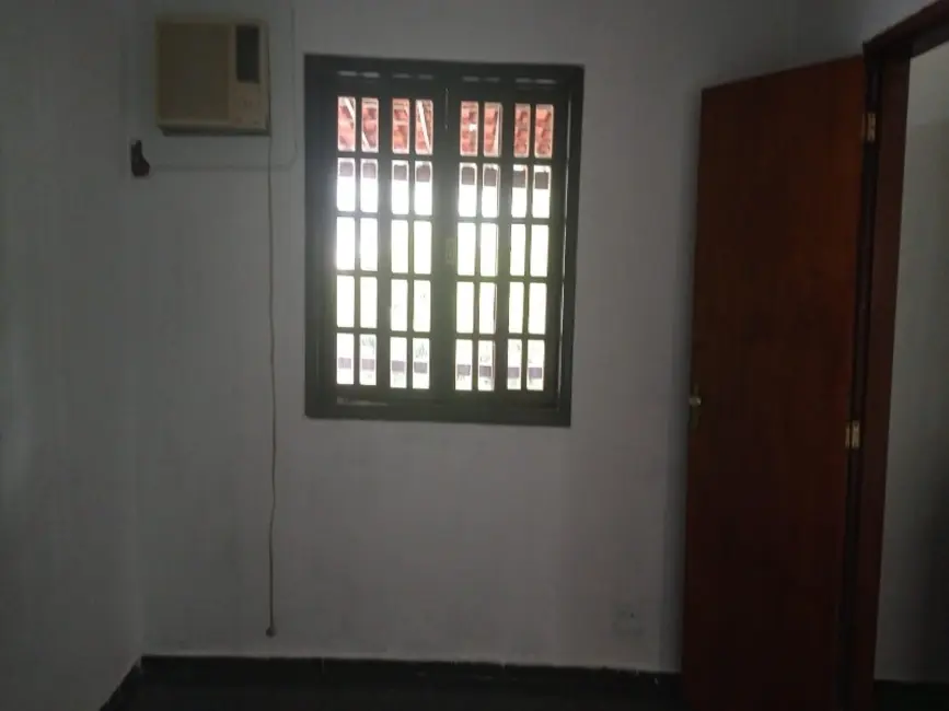 Foto 2 de Casa com 2 quartos à venda, 102m2 em Engenheiro Leal, Rio De Janeiro - RJ