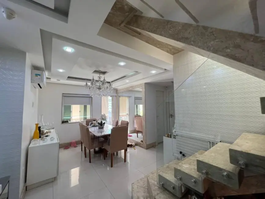 Cobertura com 3 quartos à venda, 110m2 em Vila Isabel, Rio De Janeiro - RJ - imagem 2 Foto 2 de Cobertura com 3 quartos à venda, 110m2 em Vila Isabel, Rio De Janeiro - RJ