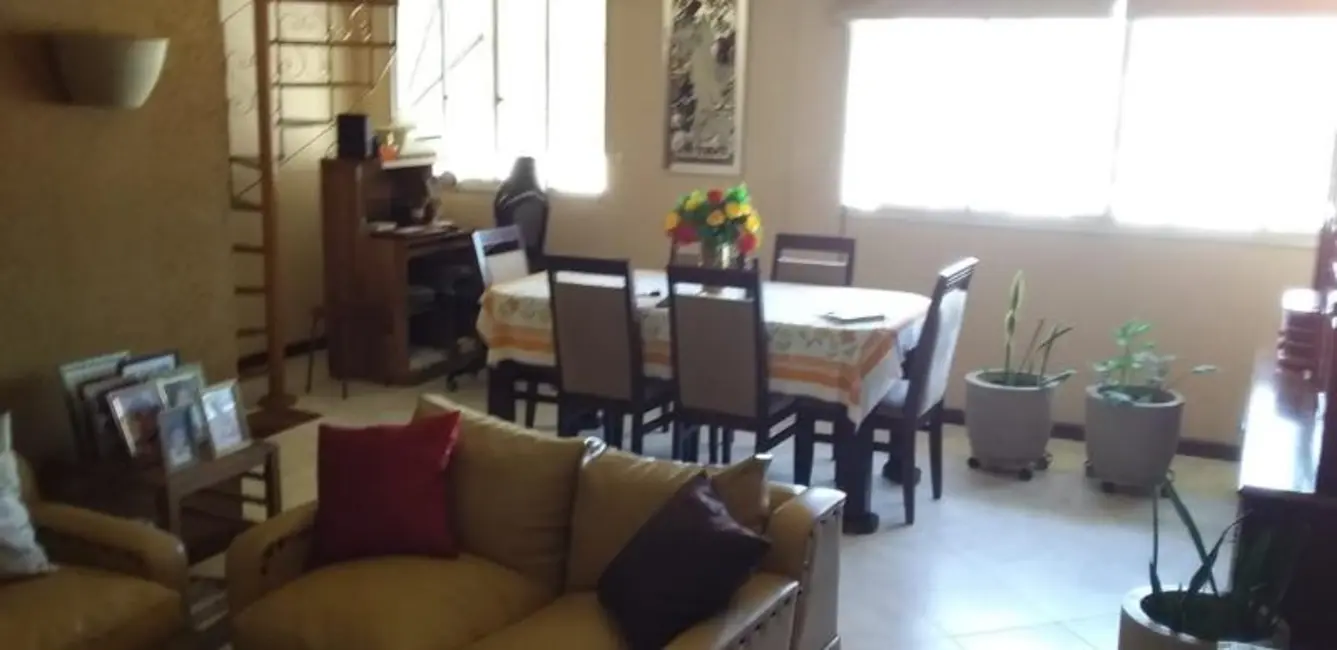 Apartamento com 2 quartos à venda, 84m2 em Vila Isabel, Rio De Janeiro - RJ - imagem 2 Foto 2 de Apartamento com 2 quartos à venda, 84m2 em Vila Isabel, Rio De Janeiro - RJ