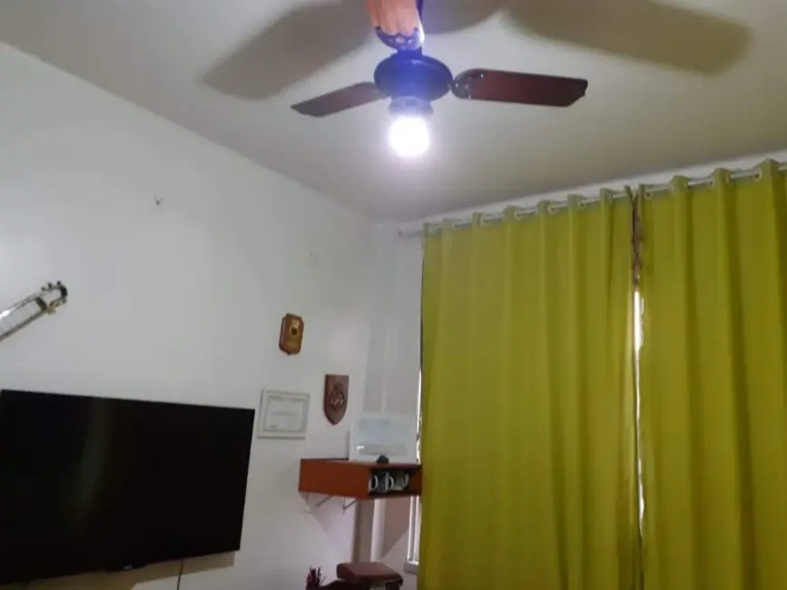 Foto 2 de Apartamento com 2 quartos à venda, 80m2 em Olaria, Rio De Janeiro - RJ