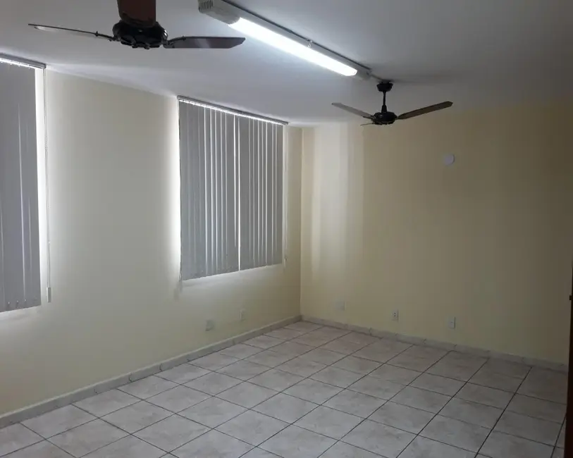 Foto 2 de Apartamento com 3 quartos à venda, 183m2 em Vila Isabel, Rio De Janeiro - RJ