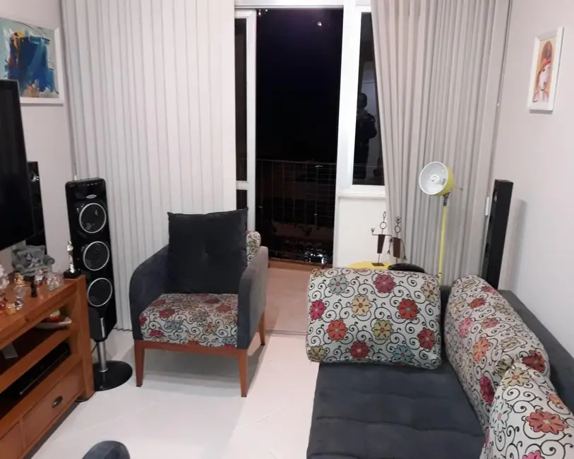 Apartamento com 1 quarto à venda, 59m2 em Vila Isabel, Rio De Janeiro - RJ - imagem 3 Foto 3 de Apartamento com 1 quarto à venda, 59m2 em Vila Isabel, Rio De Janeiro - RJ