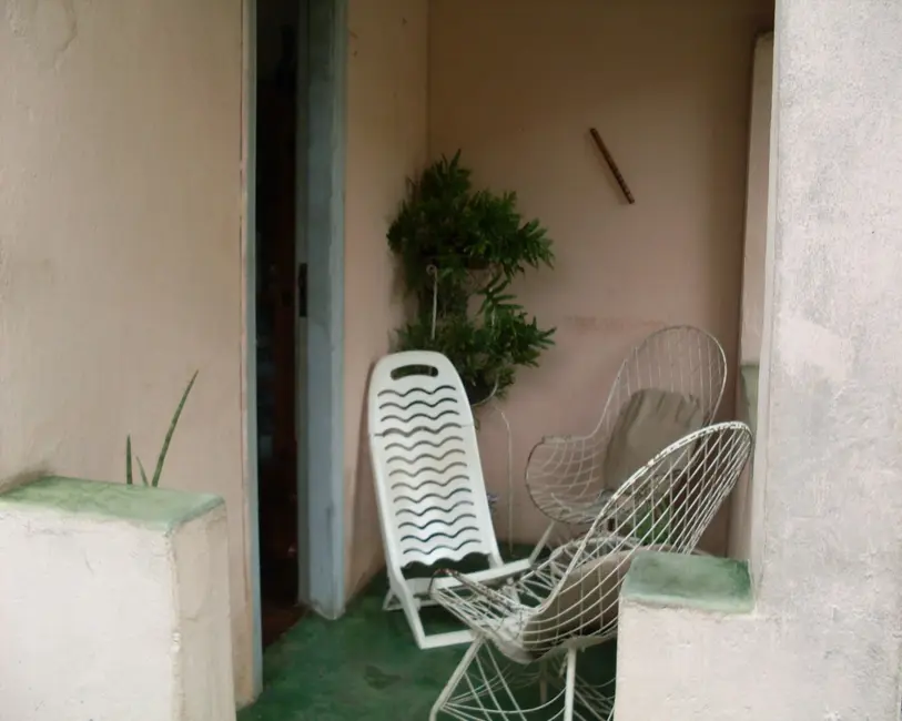 Casa com 2 quartos à venda, 50m2 em Lins de Vasconcelos, Rio De Janeiro - RJ - imagem 2 Foto 2 de Casa com 2 quartos à venda, 50m2 em Lins de Vasconcelos, Rio De Janeiro - RJ
