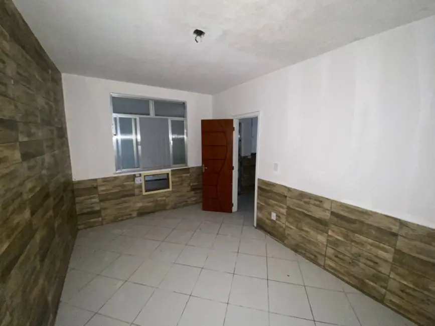 Foto 2 de Casa com 2 quartos à venda, 70m2 em Taquara, Rio De Janeiro - RJ